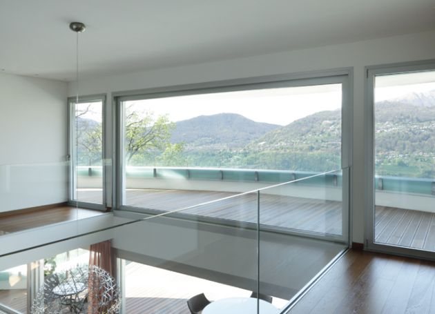 parapetto vetro e vetrata