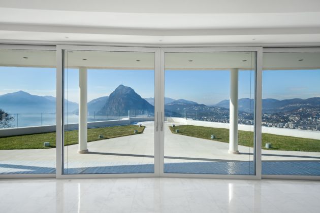 maxi vetrata con vista